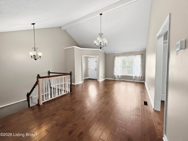 1153 Waterford Rd, Mt Washington, KY 40047