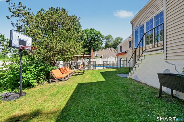 59 Creeping Hemlock Drive, Norwalk, CT 06851
