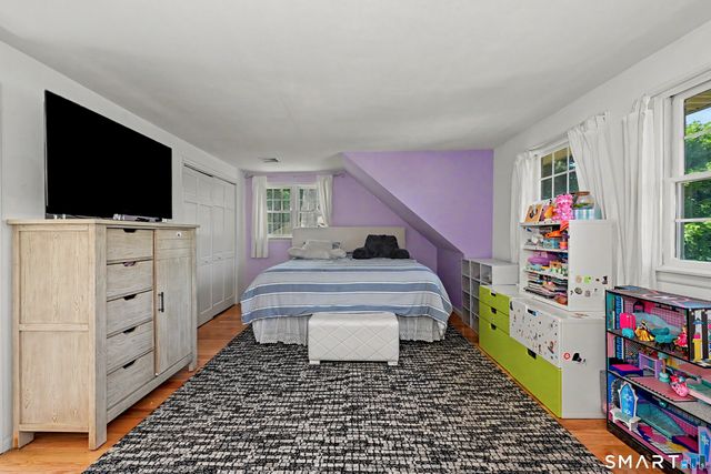59 Creeping Hemlock Drive, Norwalk, CT 06851