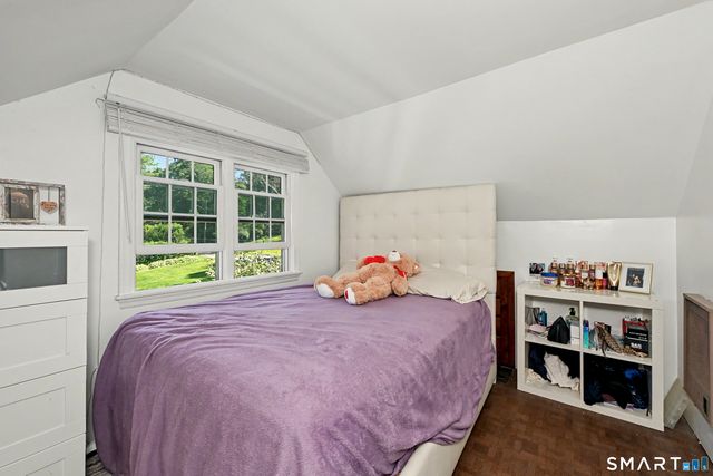 59 Creeping Hemlock Drive, Norwalk, CT 06851