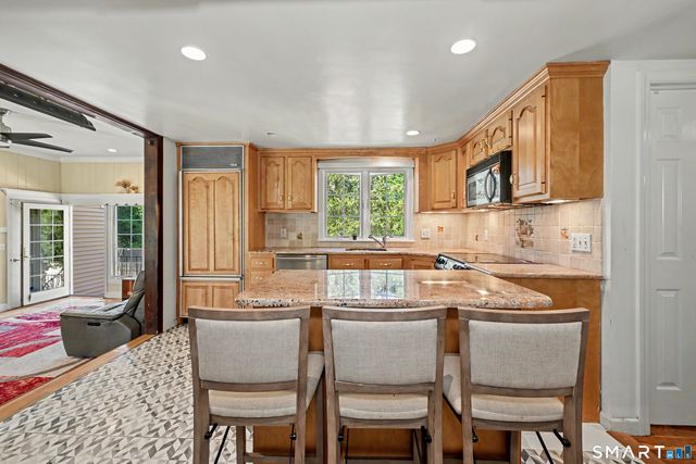 59 Creeping Hemlock Drive, Norwalk, CT 06851