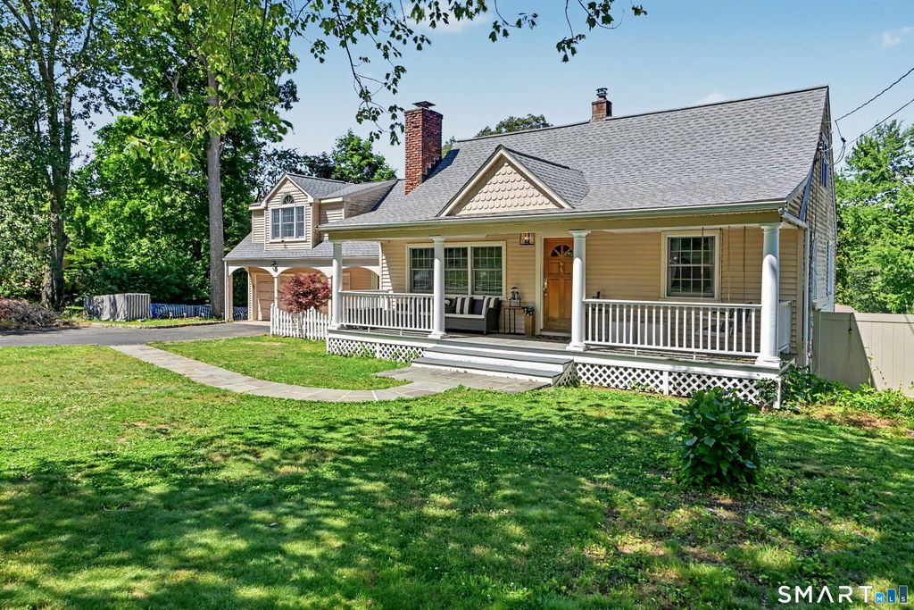 59 Creeping Hemlock Drive, Norwalk, CT 06851