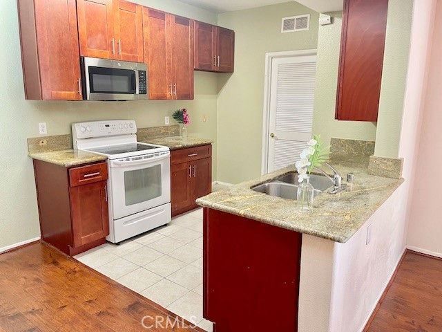24909 Madison 6-24, Murrieta, CA 92562