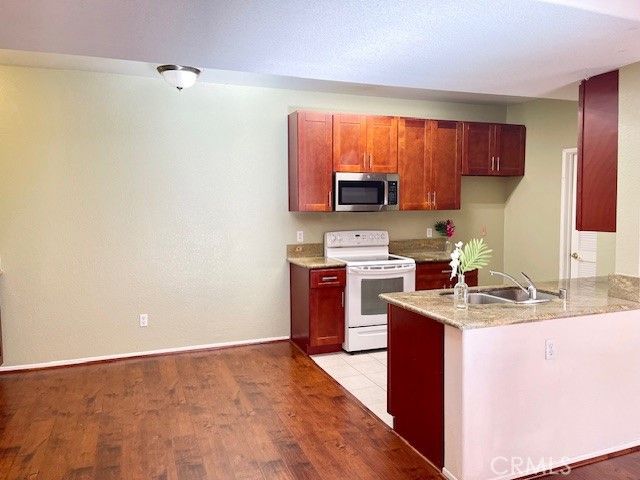 24909 Madison 6-24, Murrieta, CA 92562