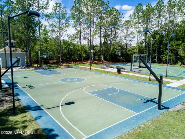 2296 LINKS Drive, Fleming Island, FL 32003