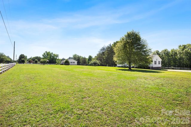 2600 Filbert Highway, Clover, SC 29710