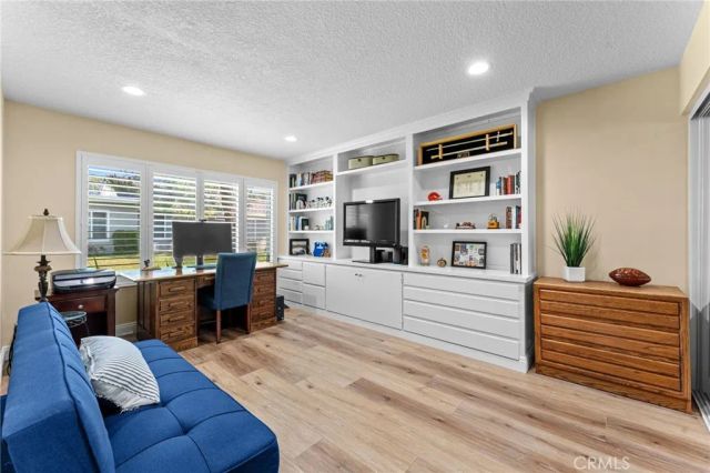 1001 Pacifica, Placentia, CA 92870