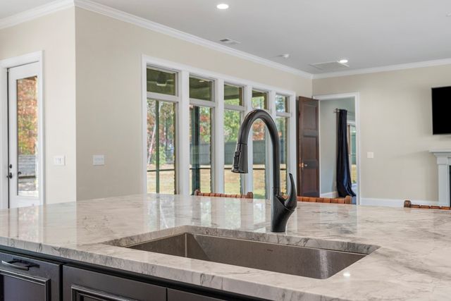 8904 Lilly Rock Way, Midland, GA 31820