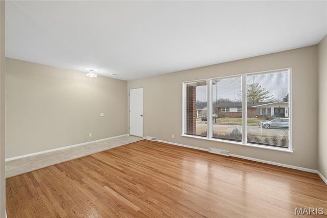 3237 Yorkchester Drive, Unincorporated, MO 63129