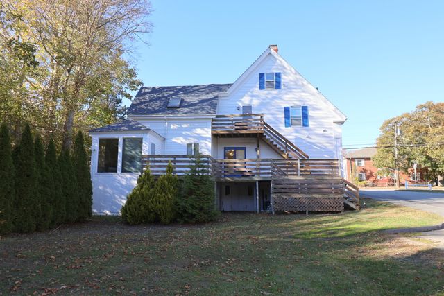 467 Main Street, West Dennis, MA 02670