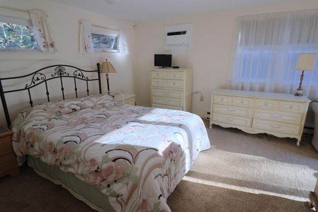 467 Main Street, West Dennis, MA 02670