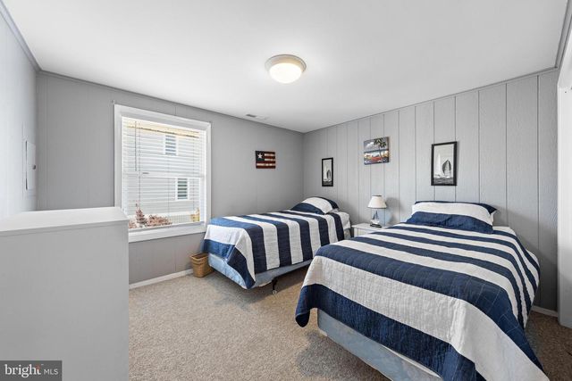 5 E VIRGINIA AVE, Long Beach Township, NJ 08008