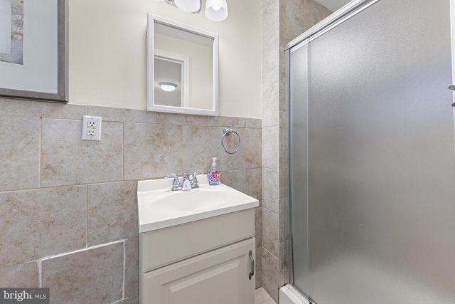 5 E VIRGINIA AVE, Long Beach Township, NJ 08008
