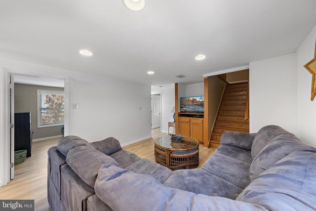 5 E VIRGINIA AVE, Long Beach Township, NJ 08008