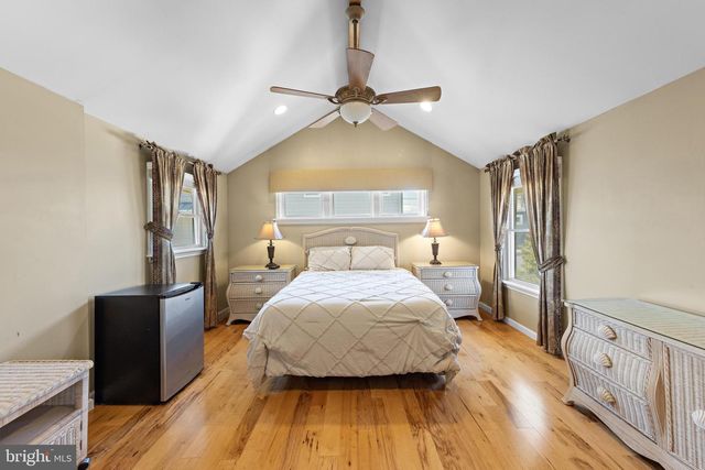 5 E VIRGINIA AVE, Long Beach Township, NJ 08008