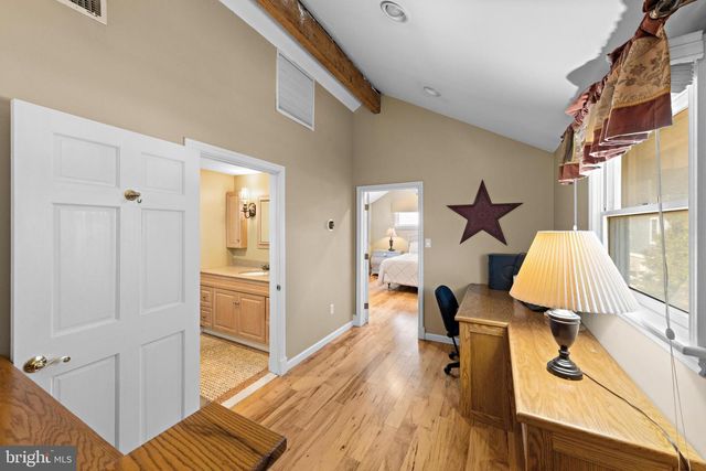 5 E VIRGINIA AVE, Long Beach Township, NJ 08008