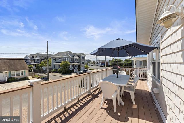 5 E VIRGINIA AVE, Long Beach Township, NJ 08008