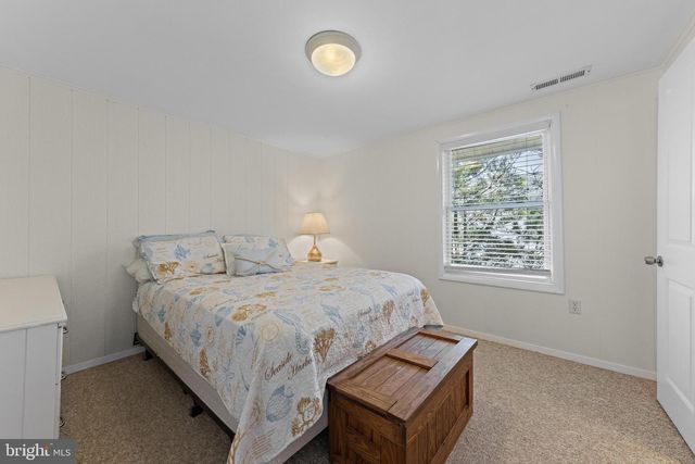 5 E VIRGINIA AVE, Long Beach Township, NJ 08008