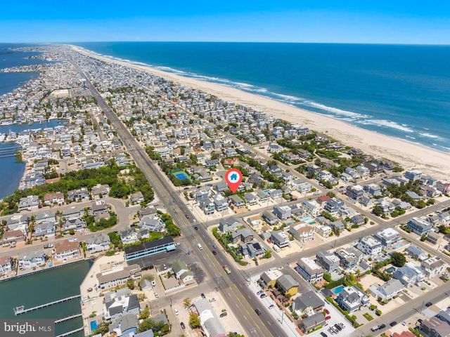 5 E VIRGINIA AVE, Long Beach Township, NJ 08008