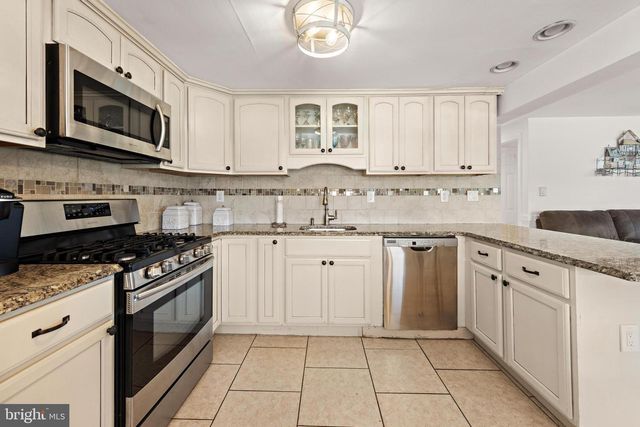 5 E VIRGINIA AVE, Long Beach Township, NJ 08008