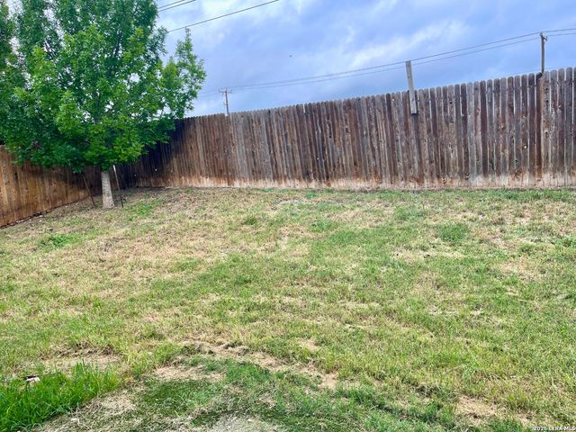 8823 QUIHI WAY, San Antonio, TX 78254