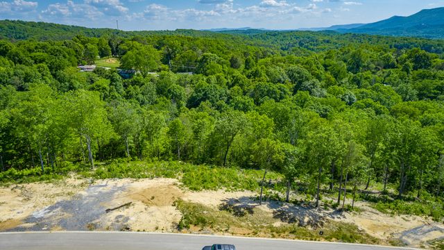 249 Cascade Drive, Rossville, GA 30741