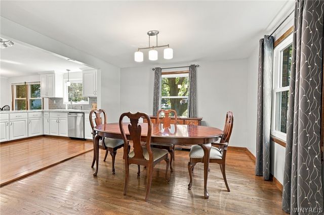 11 Old Orchard Lane, Orchard Park, NY 14127