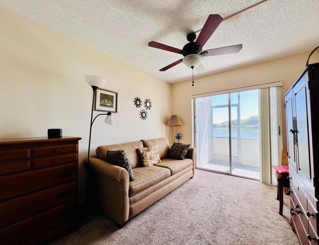 57 Chatham C, West Palm Beach, FL 33417