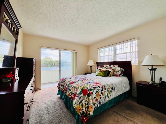 57 Chatham C, West Palm Beach, FL 33417
