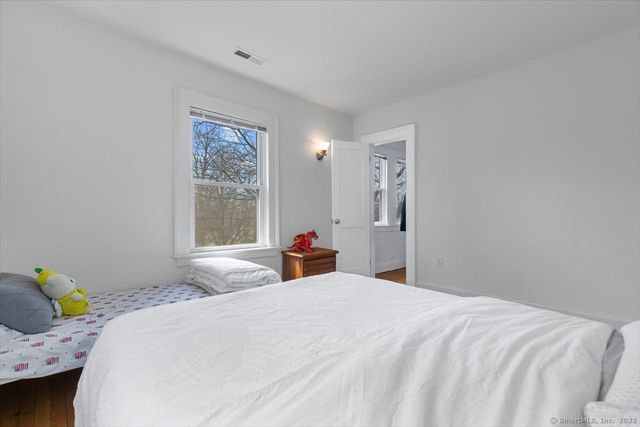 233 Highland Street, New Haven, CT 06511
