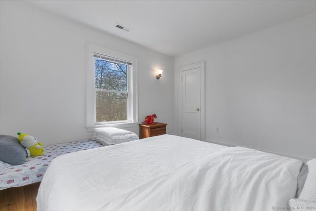233 Highland Street, New Haven, CT 06511