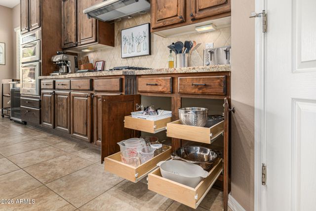 12498 W PALO BREA Lane, Peoria, AZ 85383