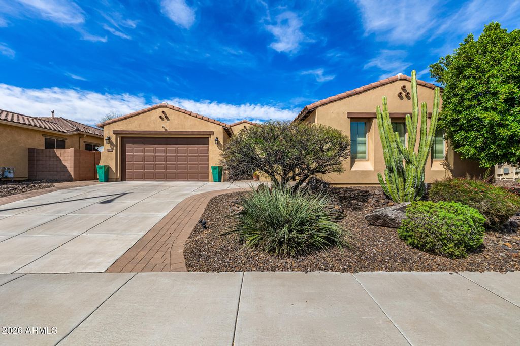 12498 W PALO BREA Lane, Peoria, AZ 85383