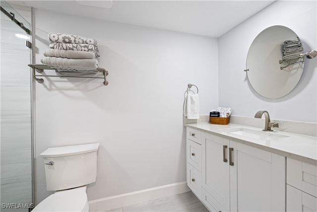 565 Beachwalk CIR T-102, Naples, FL 34108