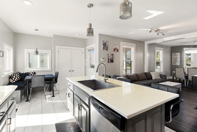 108 Maple St, Lynn, MA 01904