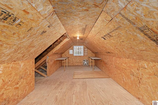 1532 Oak Park Blvd., Calvert City, KY 42029