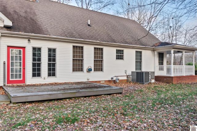 1532 Oak Park Blvd., Calvert City, KY 42029