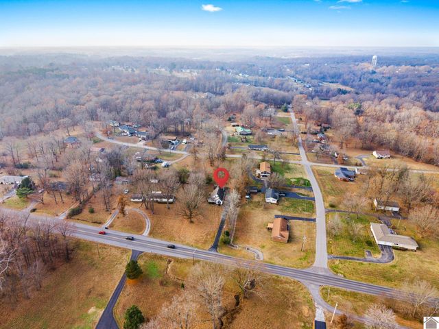 1532 Oak Park Blvd., Calvert City, KY 42029