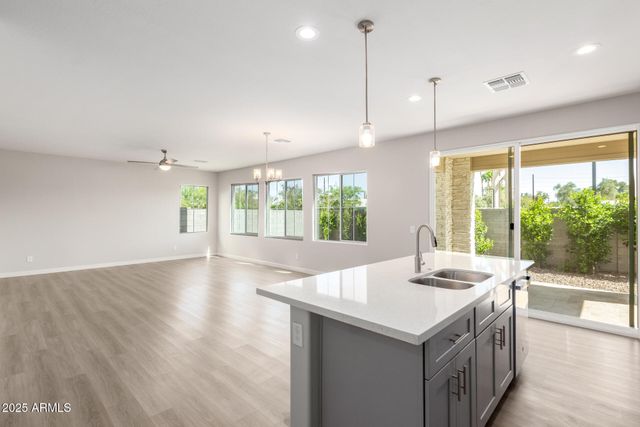 6568 N 15TH Drive, Phoenix, AZ 85015