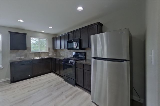 15102 Verela DR, Austin, TX 78725