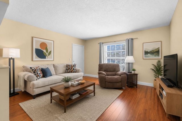 2171 NE 66th Street 812, Fort Lauderdale, FL 33308