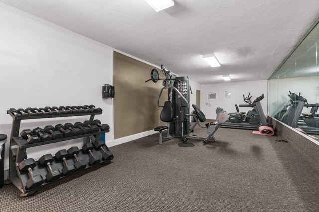 2171 NE 66th Street 812, Fort Lauderdale, FL 33308