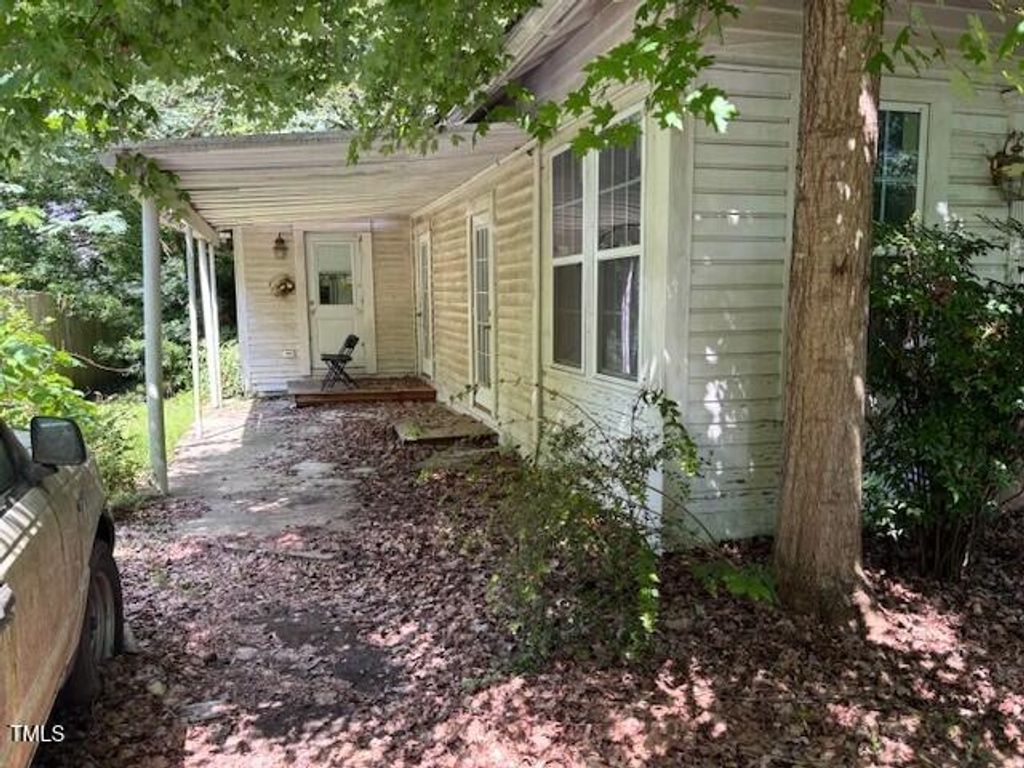 3025 Farthing Street, Durham, NC 27704