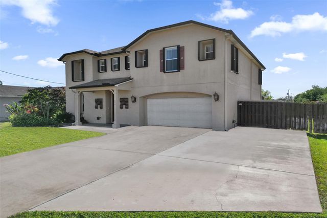 864 SW Java Avenue, Port St. Lucie, Port St Lucie, FL 34953