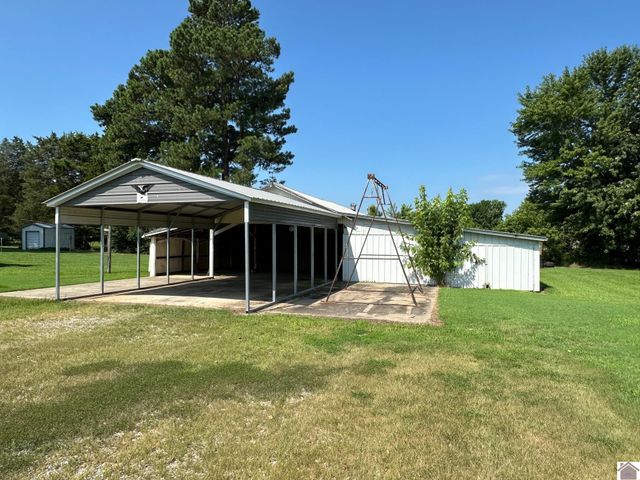 5199 State Route 1241, Hickory, KY 42051