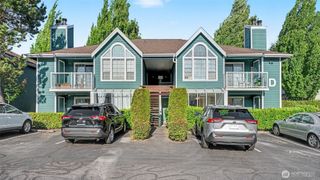 16419 Spruce Way #D1, Lynnwood, WA 98037