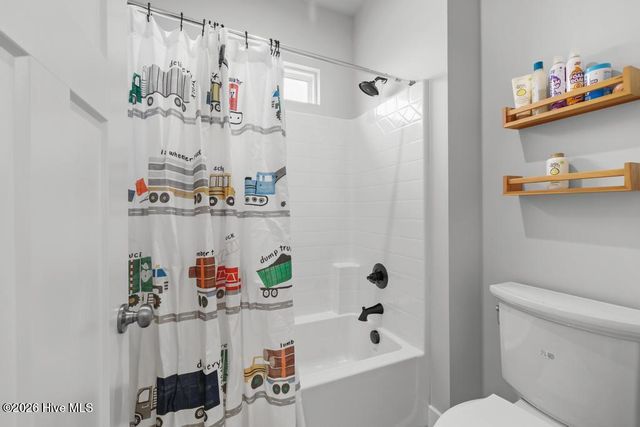 211 Moorland Way, Moyock, NC 27958