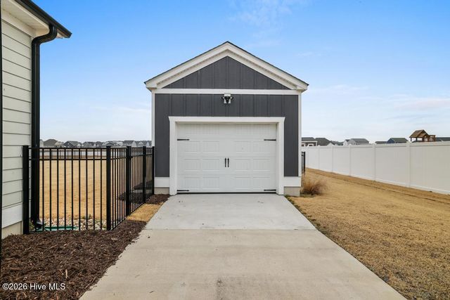 211 Moorland Way, Moyock, NC 27958