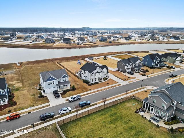 211 Moorland Way, Moyock, NC 27958