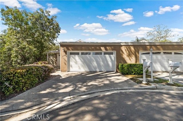 25948 Robin Circle 20, Mission Viejo, CA 92691